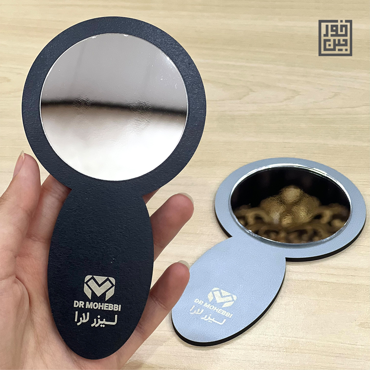 آینه چوبی طرح مدرن